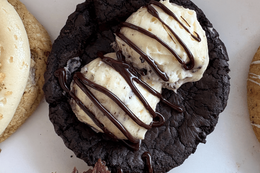 Khloe's Cookies and Cream Skillet Cookie